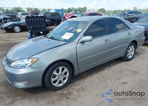 2005 Toyota Camry Xle V6 from USA, damaged, VIN 4T1BF30K75U620334